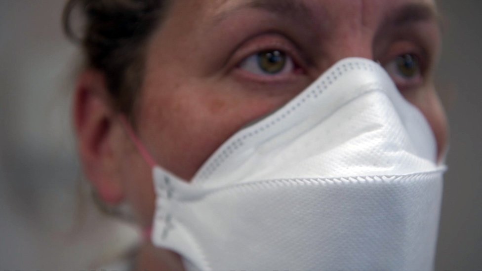 Hospitals reintroduce mask rules amid Covid-19 rise