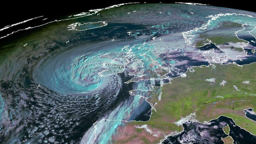 Hurricane Ophelia: Scotland faces more storm disruptions