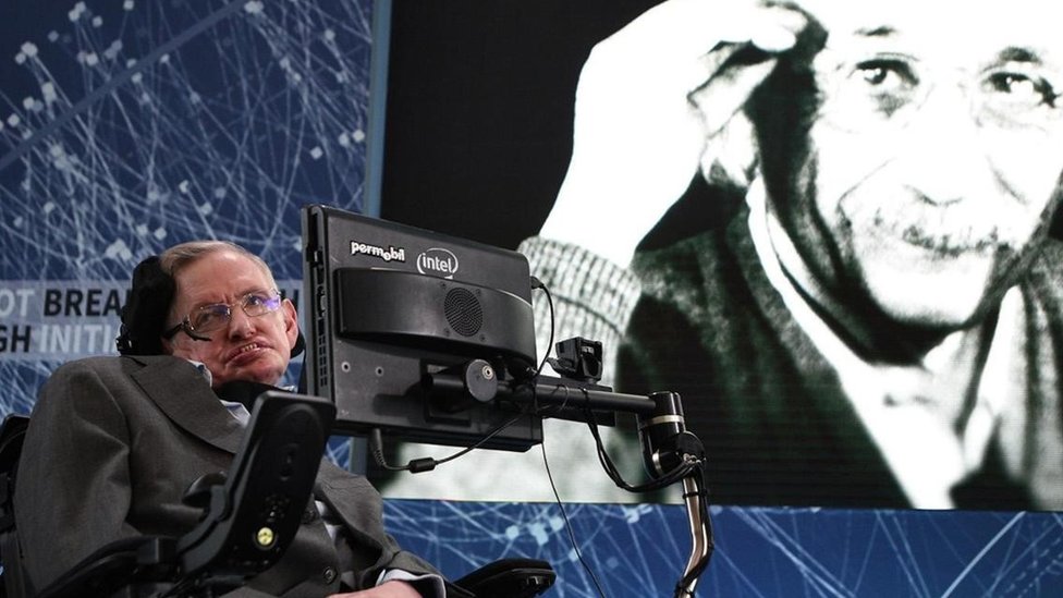 Bagaimana 'memberikan arti' pada karir Anda, menurut Stephen Hawking?