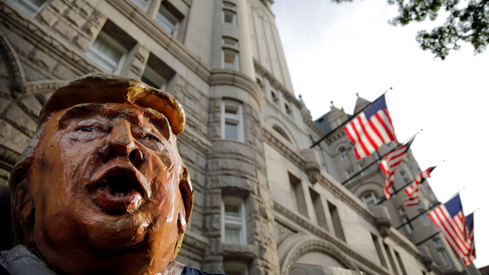 Trump holds $10m fundraiser at his hotel