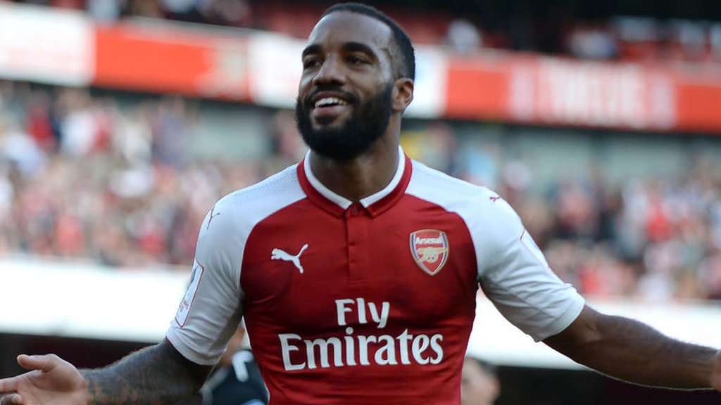 Emirates Cup: Arsenal claim trophy despite Sevilla defeat Emirates Cup: Arsenal claim trophy despite Sevilla defeat