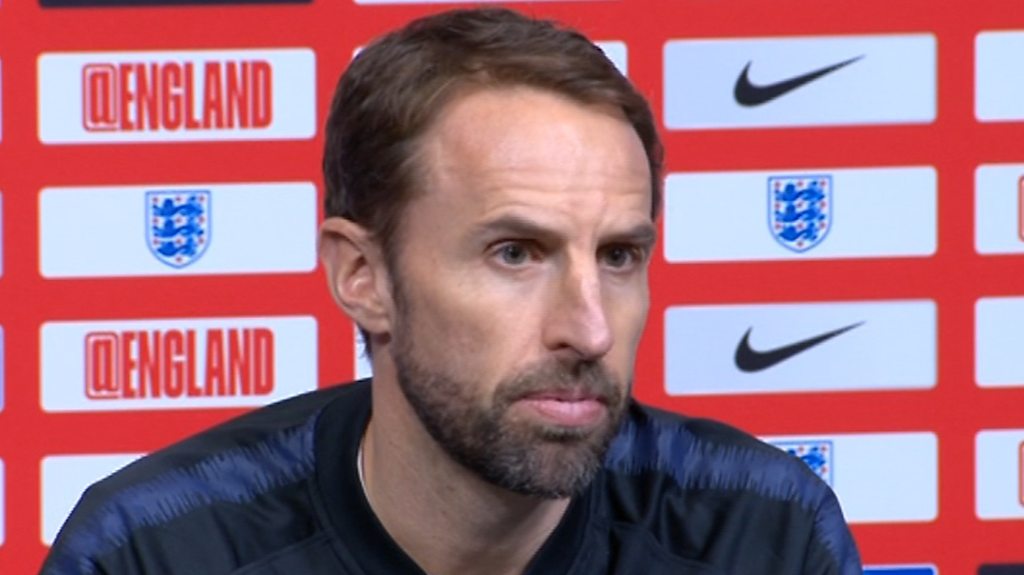 Gareth Southgate: Disappointing that Wayne Rooney has to defend his England inclusion
