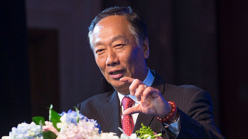 Foxconn founder in fresh run for Taiwan presidency
