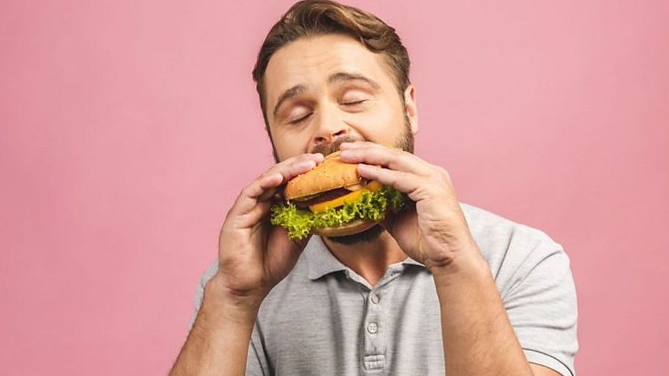 5 síntomas que indican que eres adicto a la comida