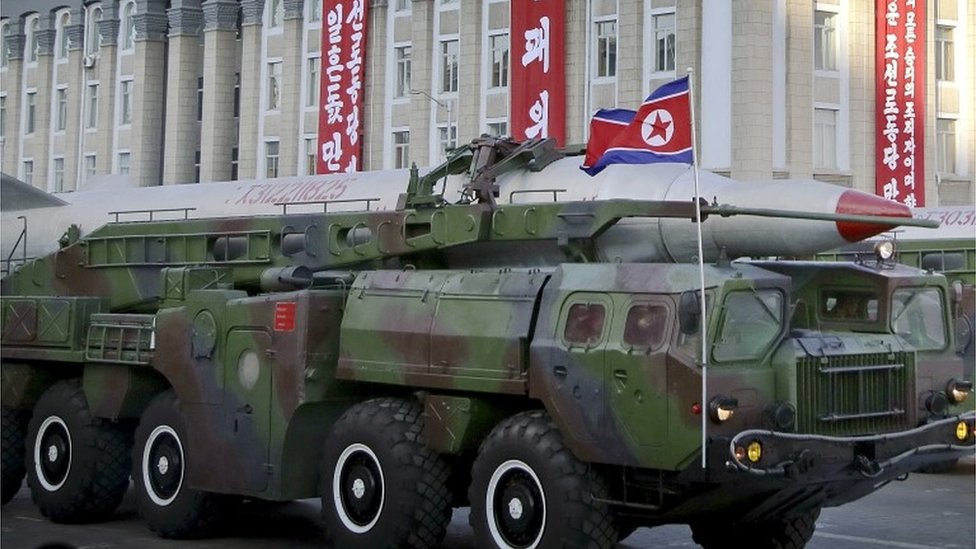 北朝鮮、ミサイル発射失敗 - BBCニュース