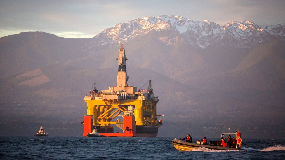 Прибыль Royal Dutch Shell упала на 71% на фоне низких цен на нефть