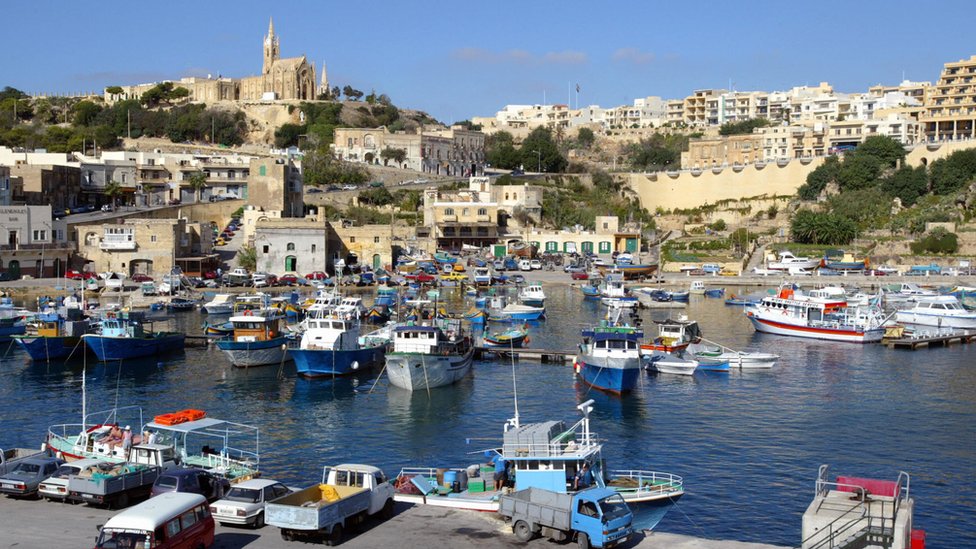 Con un crecimiento superior al 3,5% anual y un nivel desempleo del 4,5%, la mitad de la media de la UE, Malta es vista como un caso de éxito económico excepcional en el contexto del Sur de Europa. Malta