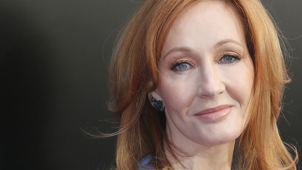 Você conhece as 14 mensagens ocultas pela escritora J. K. Rowling