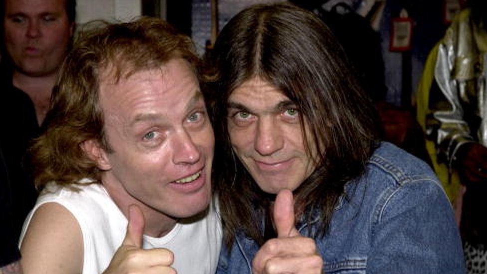 Angus Young y Malcolm Young