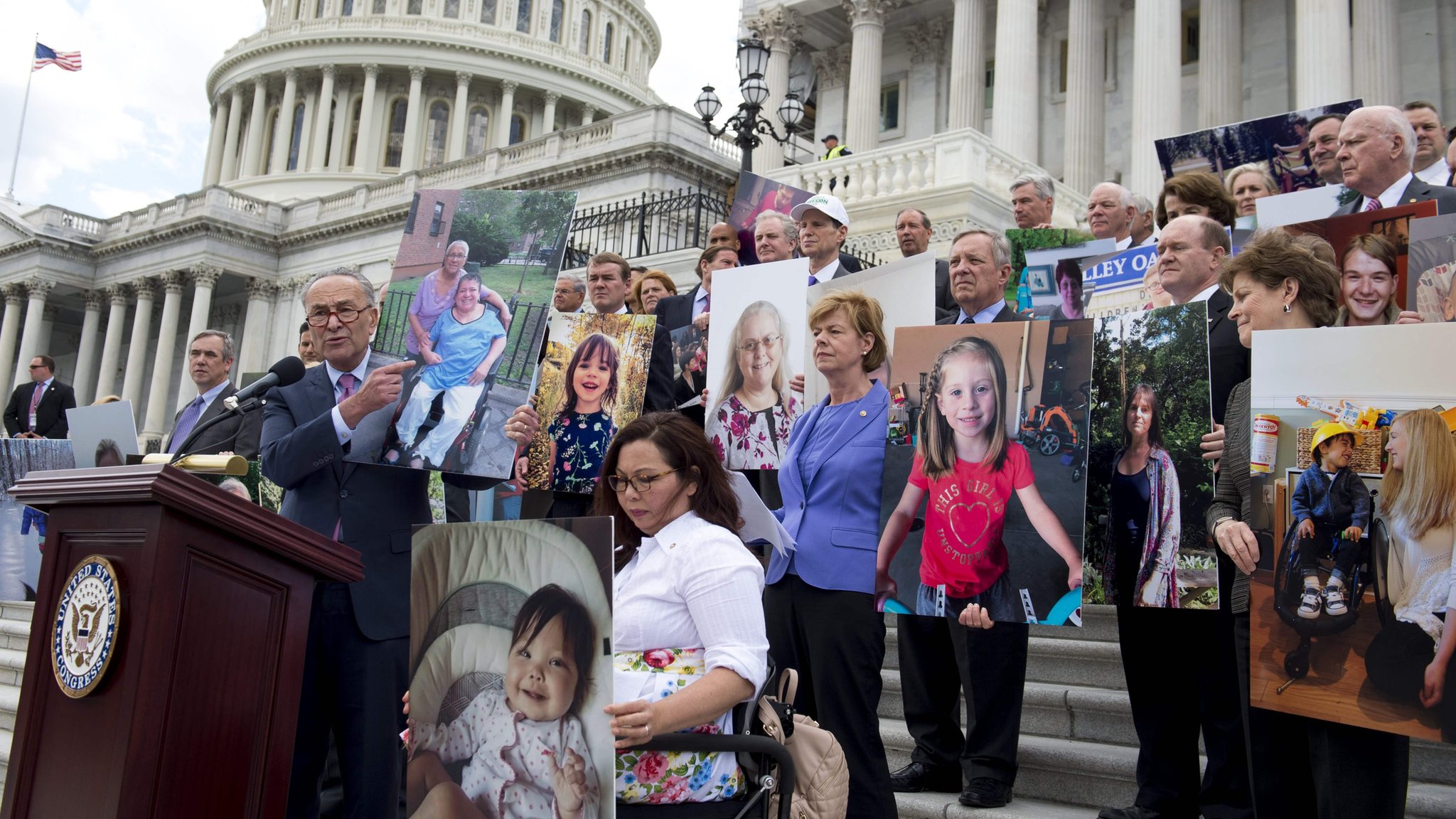 Republicans delay Senate healthcare vote