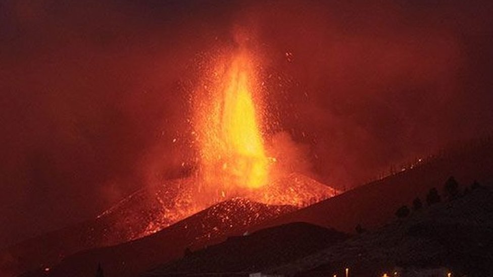 Volcán de Palma: los que quieren reconstruir sus comunidades - BBC News Mundo