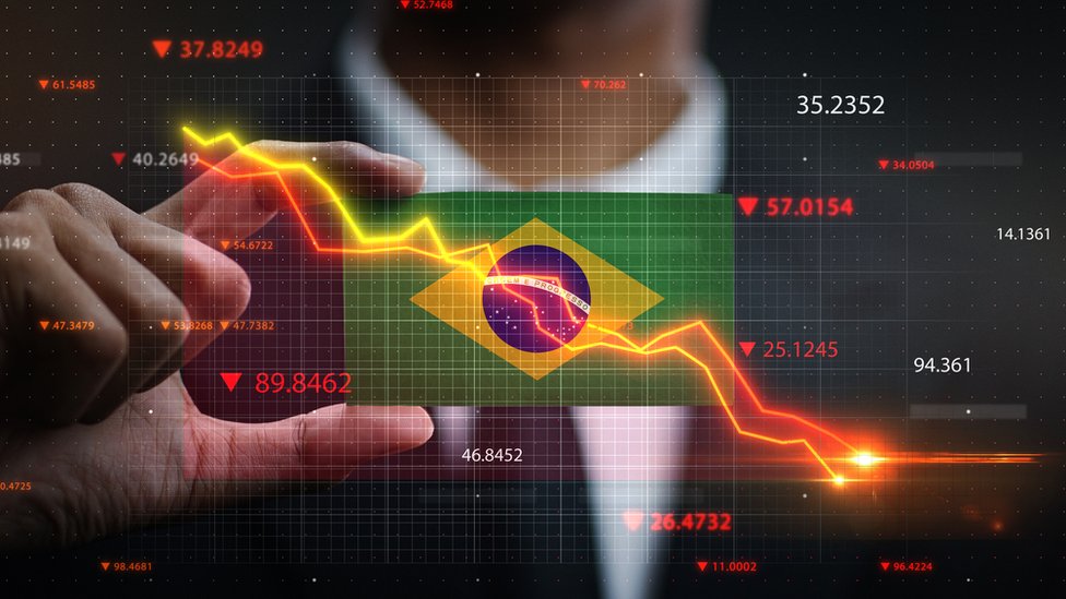 Está com o nome sujo? Veja se vale a pena contratar uma empresa para ajudar  - 27/06/2018 - UOL Economia