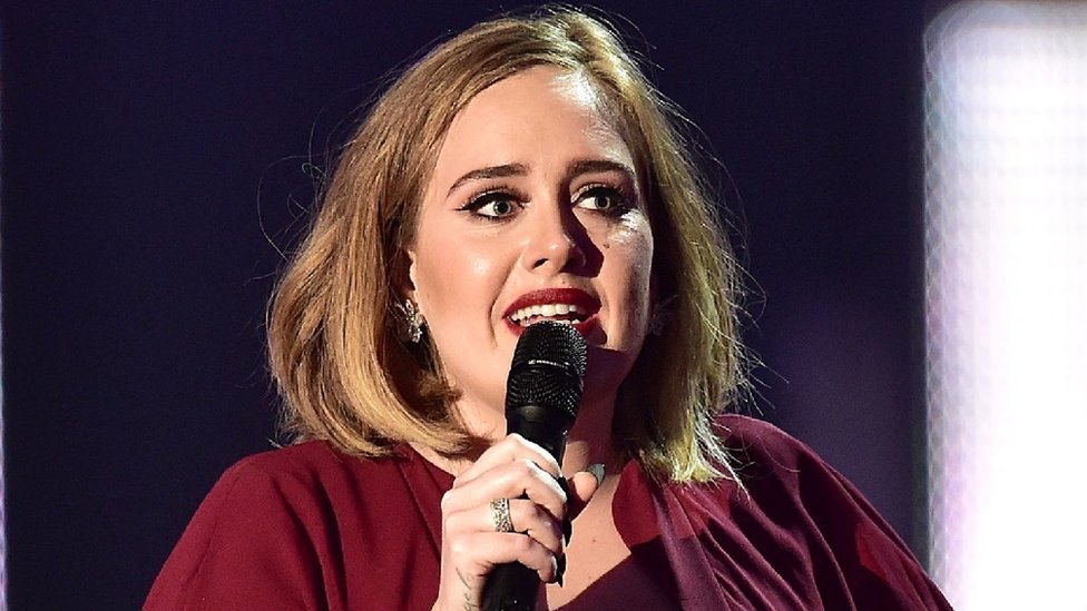 Adele splits from husband Simon Konecki