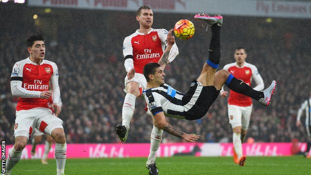 Arsenal beats newcastle