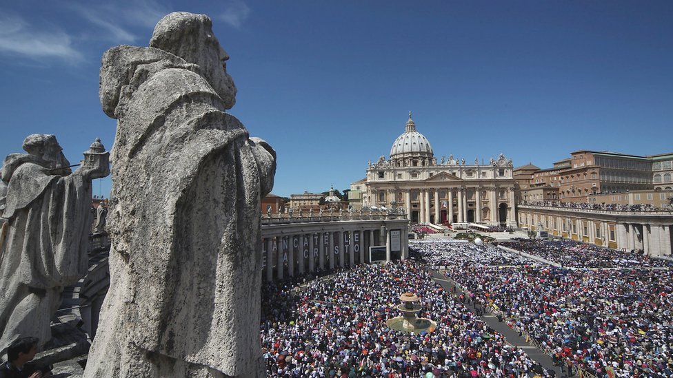 A general view of St. Peter's Square during the John Paul II Beatification Ceremony held by Pope Benedict XVI on May 1, 2011 in Vatican City