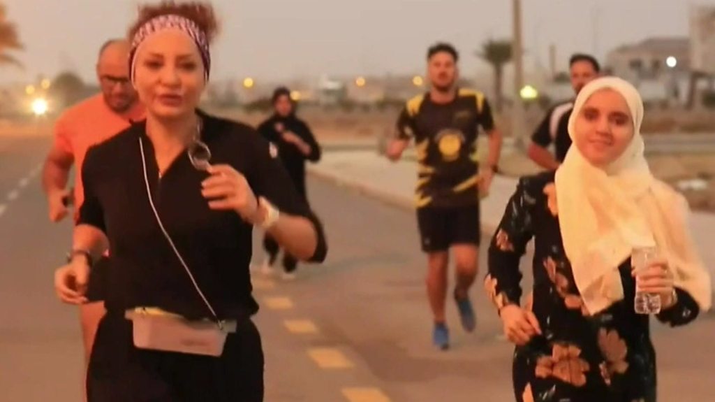 Saudi women runners push boundaries on the streets