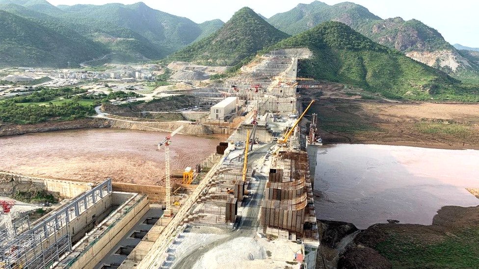 Jinsiy aloqa uchun shoxli gimnastika topi Voyaga etgan ayollar uchun porno kunnilingus