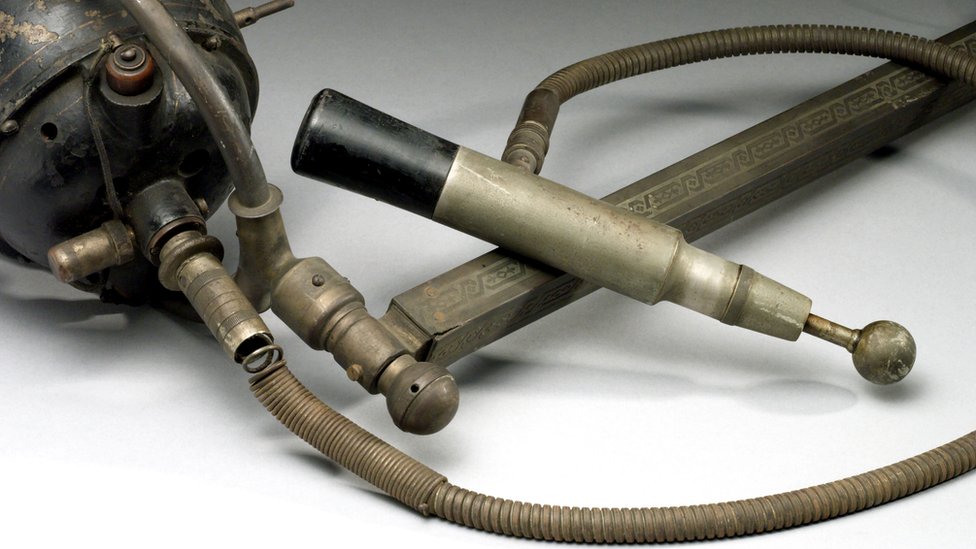 Tabu porno jinsiy aloqa video Uydan mushuk suratlari