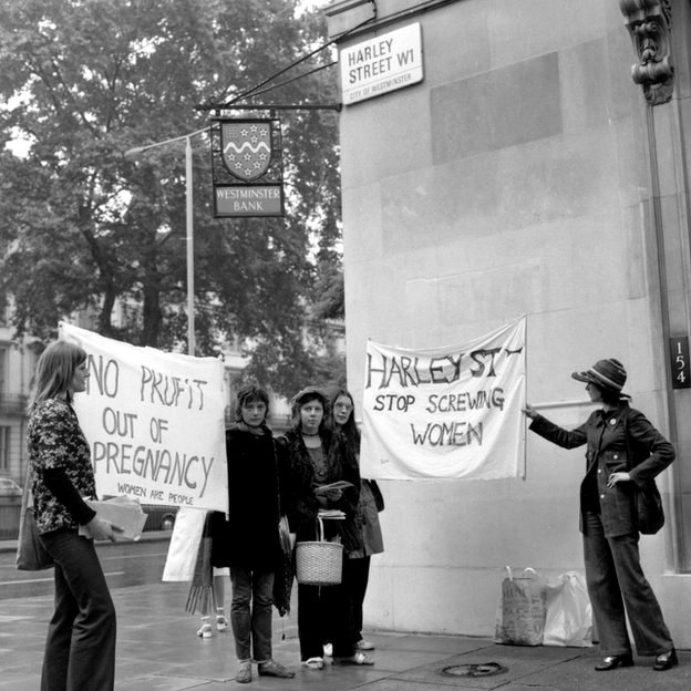 Manifestación en Harley Street.