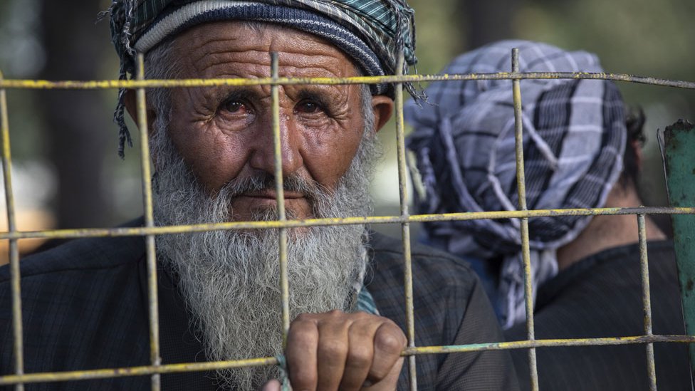 La suma de factores que hicieron que los hombres dejaran de usar