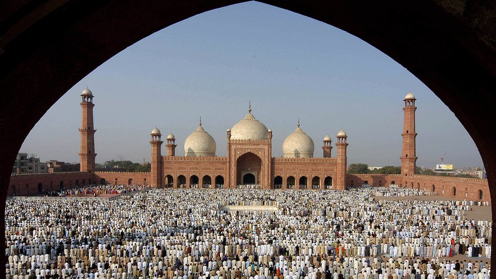 Mast qizlar jinsiy aloqa qilishni xohlashadi