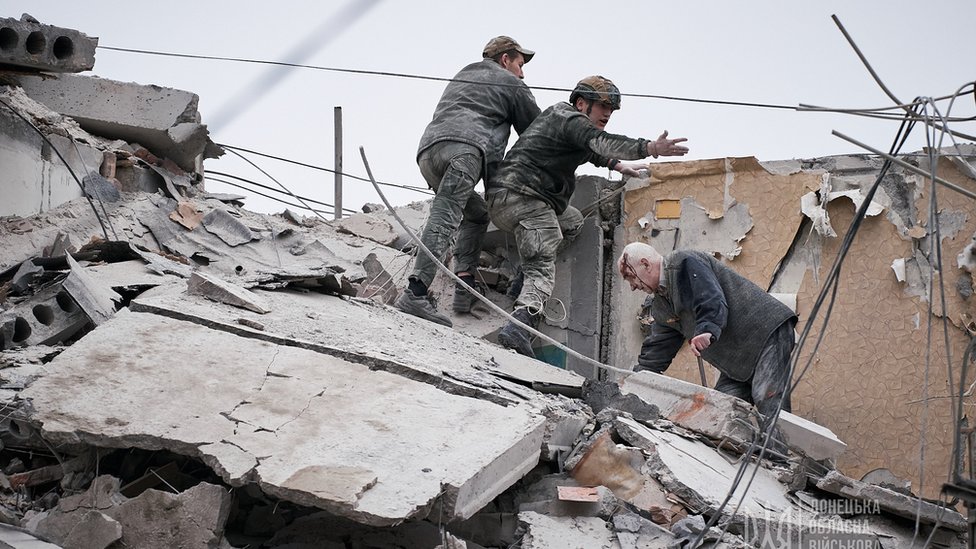 24 жаста арыстанмен жыныстық қатынас