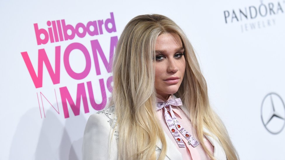 Kesha releases 'abusive' emails from producer Dr Luke.