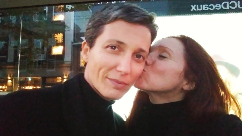 Tyumendagi lezbiyenlarning elonlari