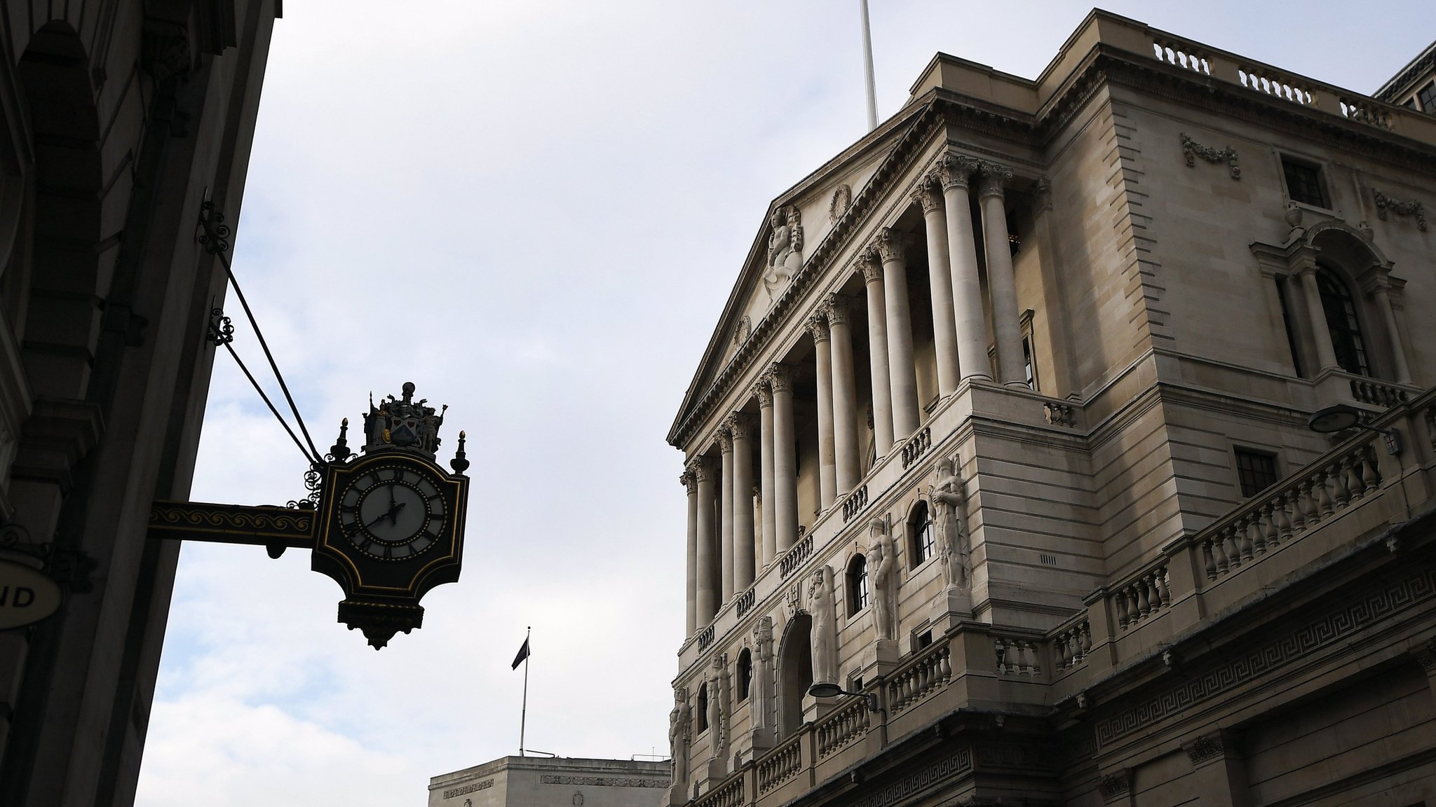 Bank of England reveals gender pay gap