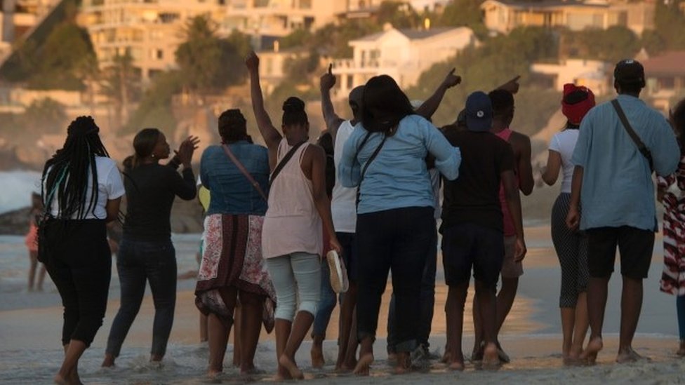 Cape Town race row erupts after 'black visitors cleared from beach'