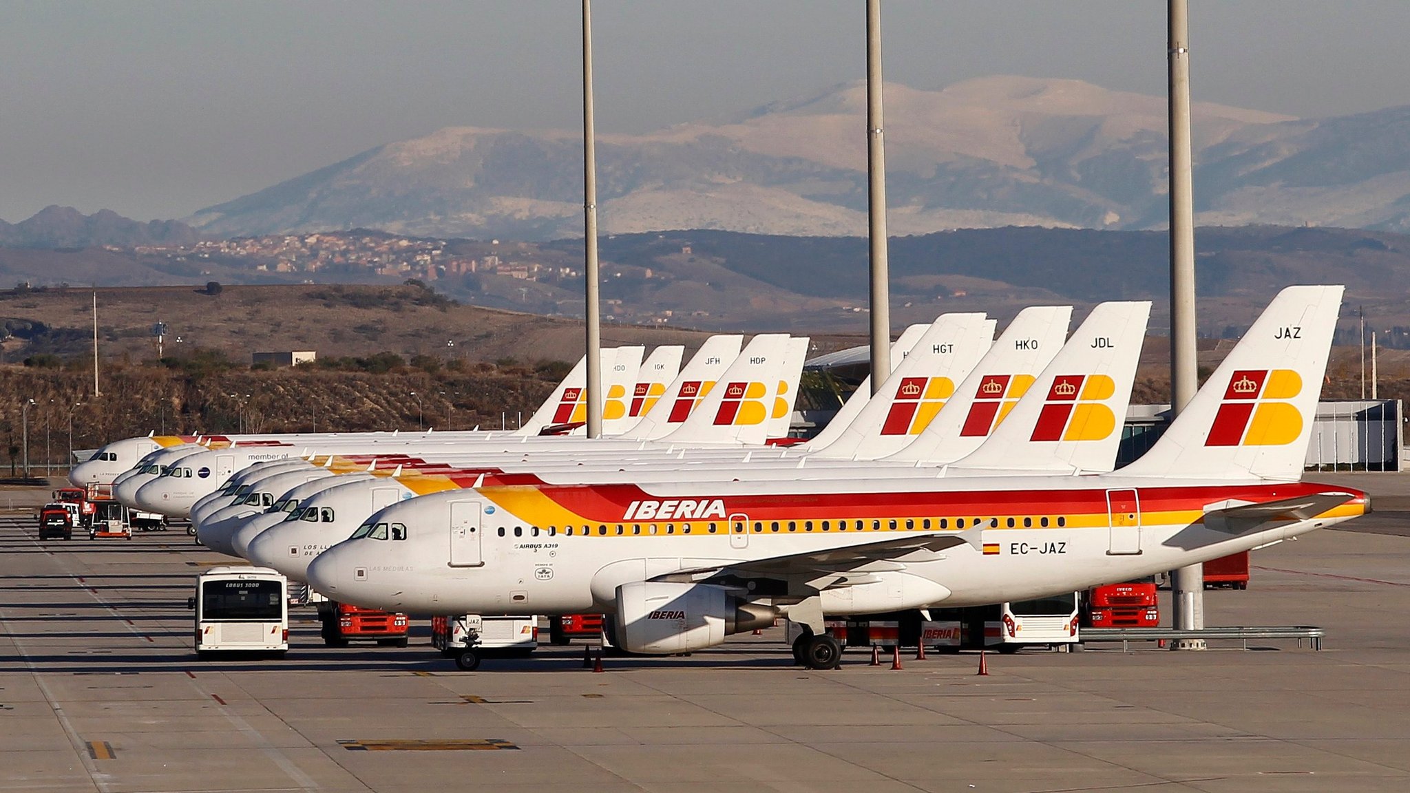 Spanish airline Iberia to drop pregnancy test demand
