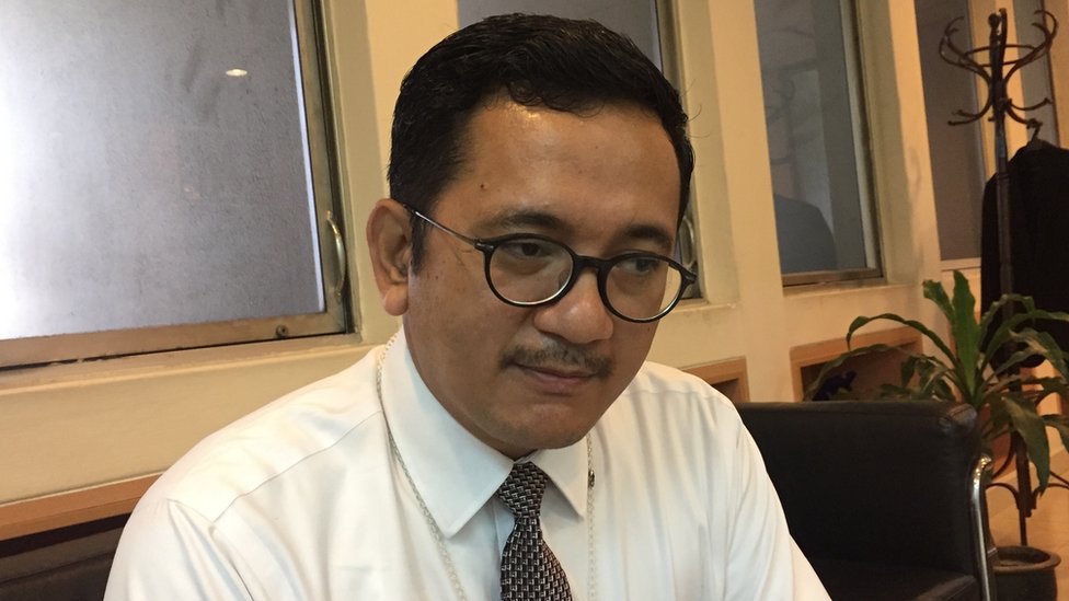 Yusron B. Ambary
