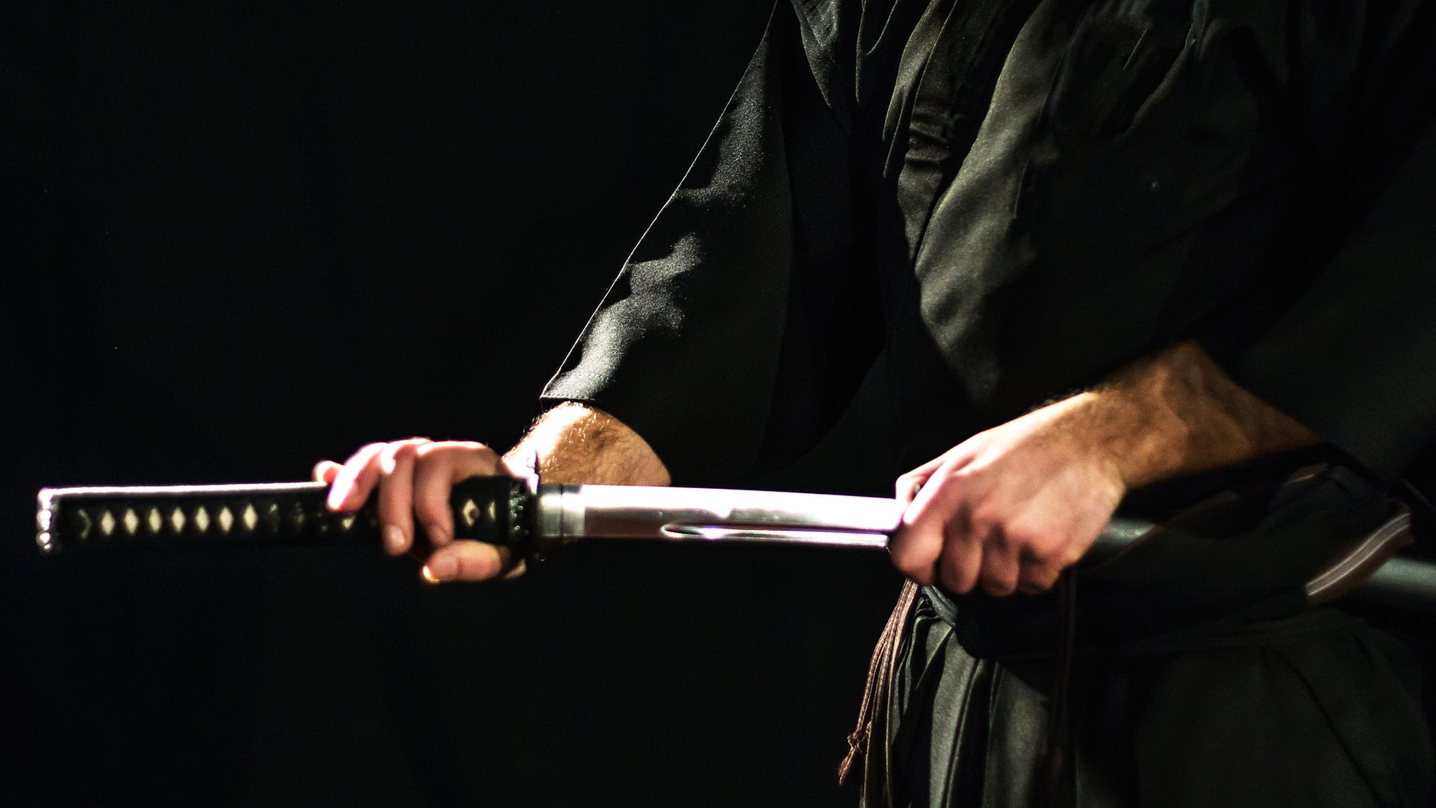 1 250 видео по запросу Меч самурая доступны в рамках роялти-фри лицензии