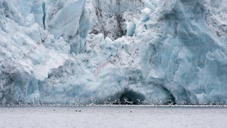 Climate change: Fresh doubt over global warming 'pause'