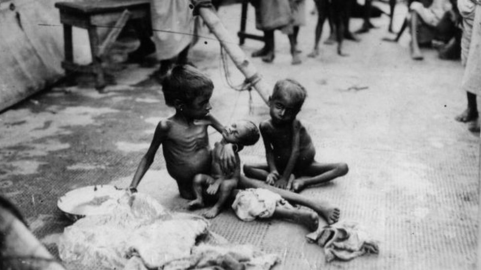 Deepthroat blowjobs onlayn tomosha qiling