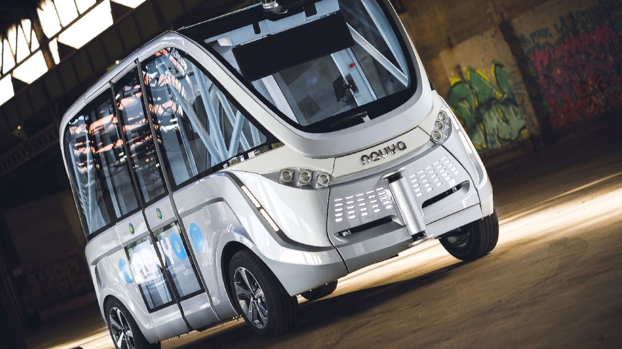 米テスラ、260万円台EV車を「3年以内に」製造 マスクCEO表明 - BBCニュース