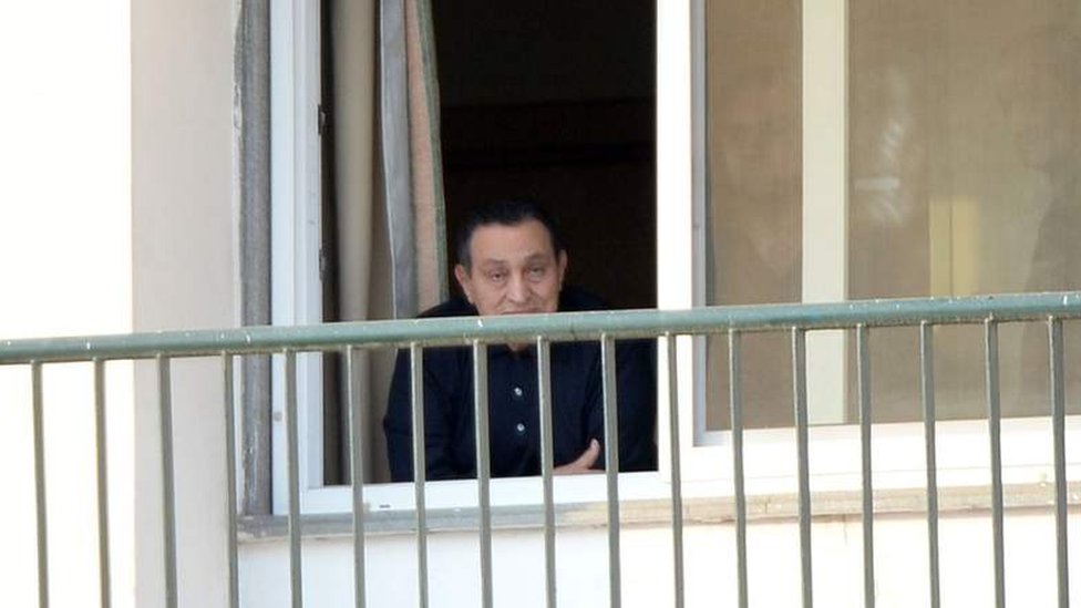 مبارك في المستشفى العسكري عام 2015