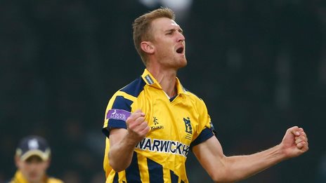 Bears ease to win over Glamorgan