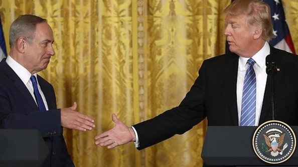 Erkak porno striptiz fotosuratlari