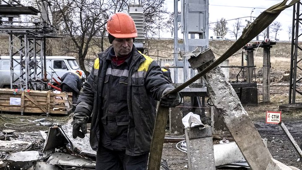 Mining tycoon launches $25bn fund to rebuild Ukraine