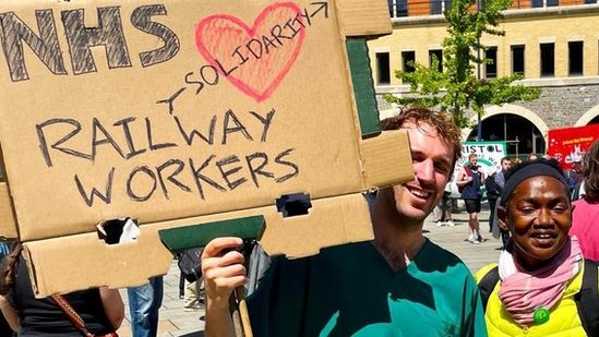 Crowds march for RMT and climate justice
