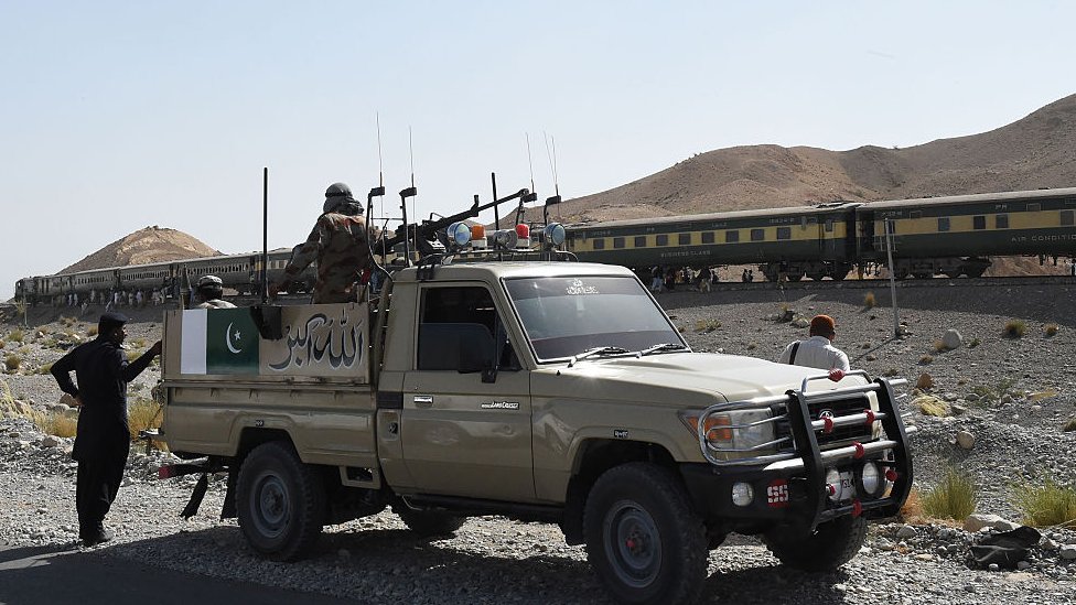 Eng yaxshi qol ishlarining porno kompilyatsiyasini tomosha qiling