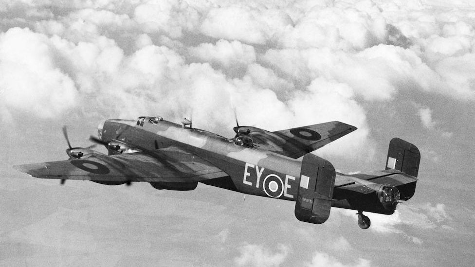 Their plane went down - how this WW2 crew survived