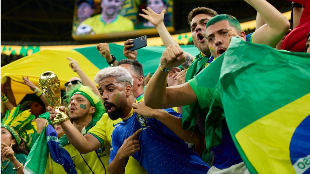 VAR entra em cena e gera polêmica ao anular primeiro gol da Copa