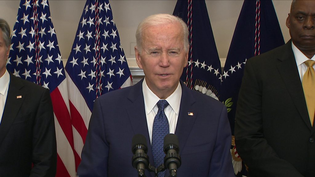 Biden says tanks are not offensive threat to Russia