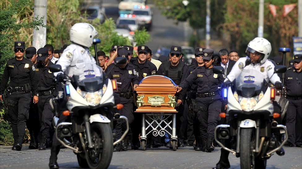 Sepelio de Wendy Yamileth Alfaro Mena