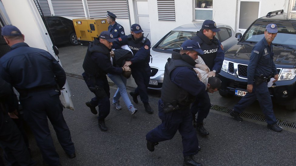 الشرطة تعتقل عددا من المشتبه فيهم في محاولة انقلاب فاشلة في الجبل الأسود