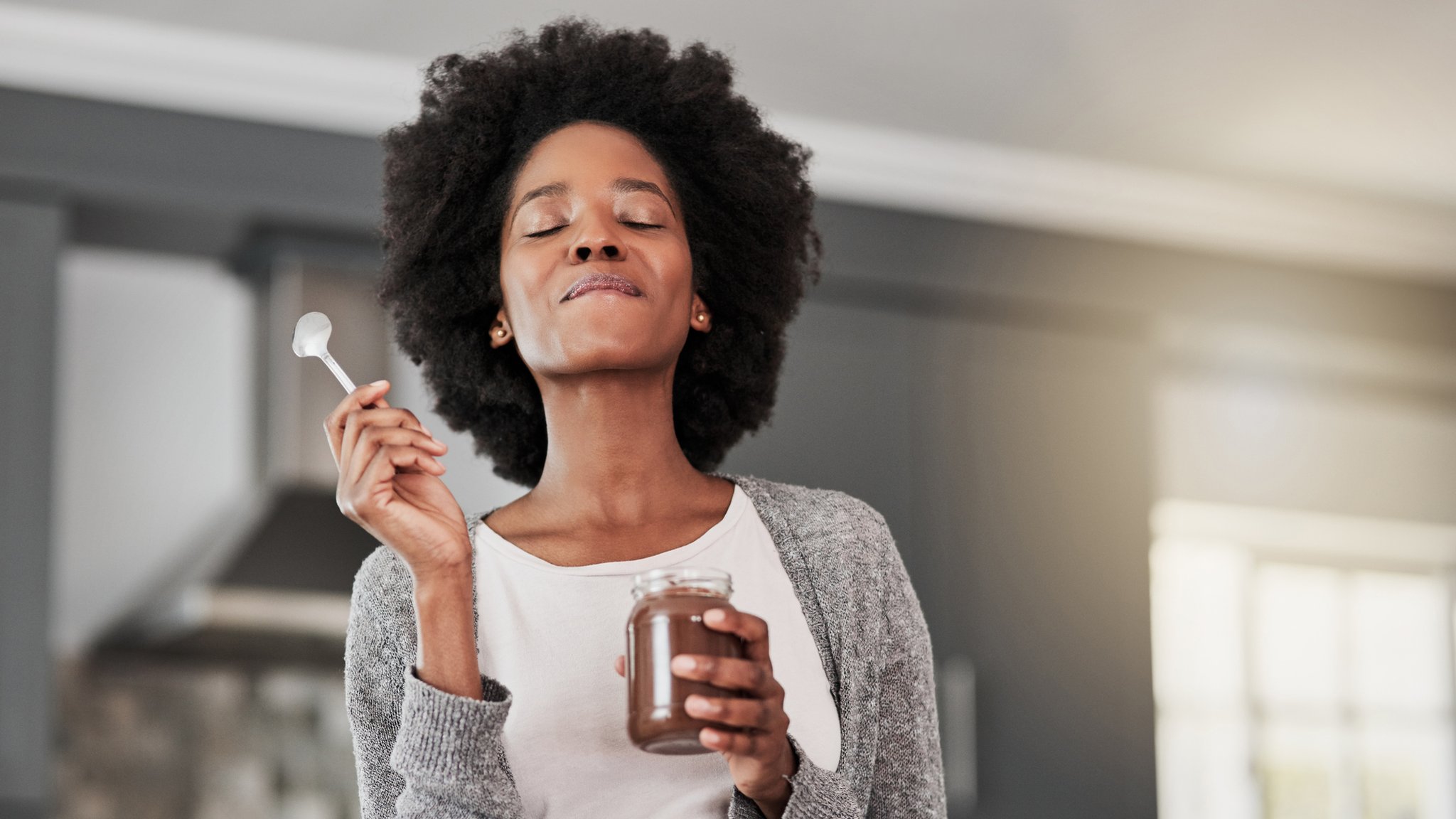 Chocolate depois do almoço? O que desejo por alguns alimentos revela sobre  sua saúde - BBC News Brasil