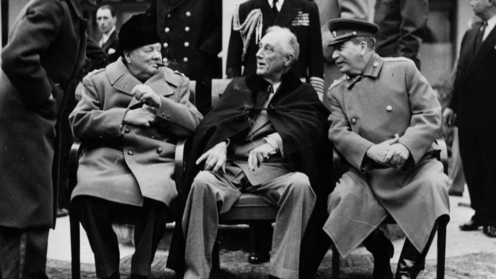 Churchill, Roosevelt y Stalin en Yalta.