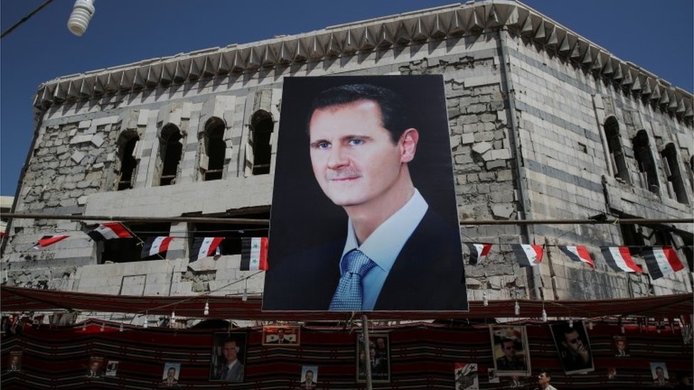 実物 シリア軍 アサド大統領 バッジ Amazon.co.jp: 実物 シリア軍 アサド大統領 パッチ : おもちゃ